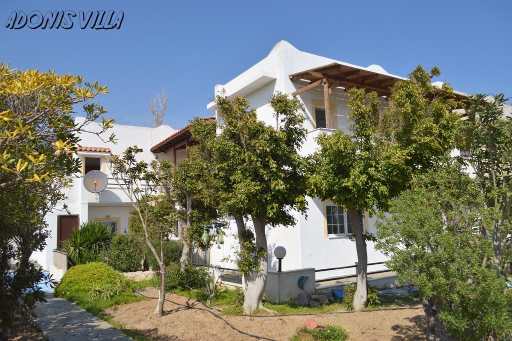 Adonis Villa Куцунарі Екстер'єр фото
